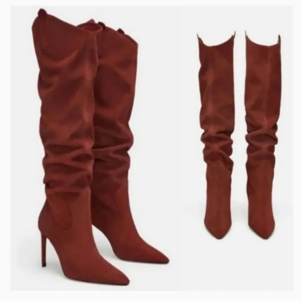 ZARA Bloggers Fav Suede Boots